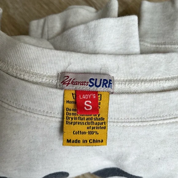 24Karats Surf sweatshirt. Lightweight french terry. Vintage original. So cute! - Picture 2 of 3